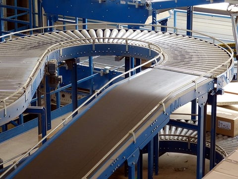 conveyance line with rolls